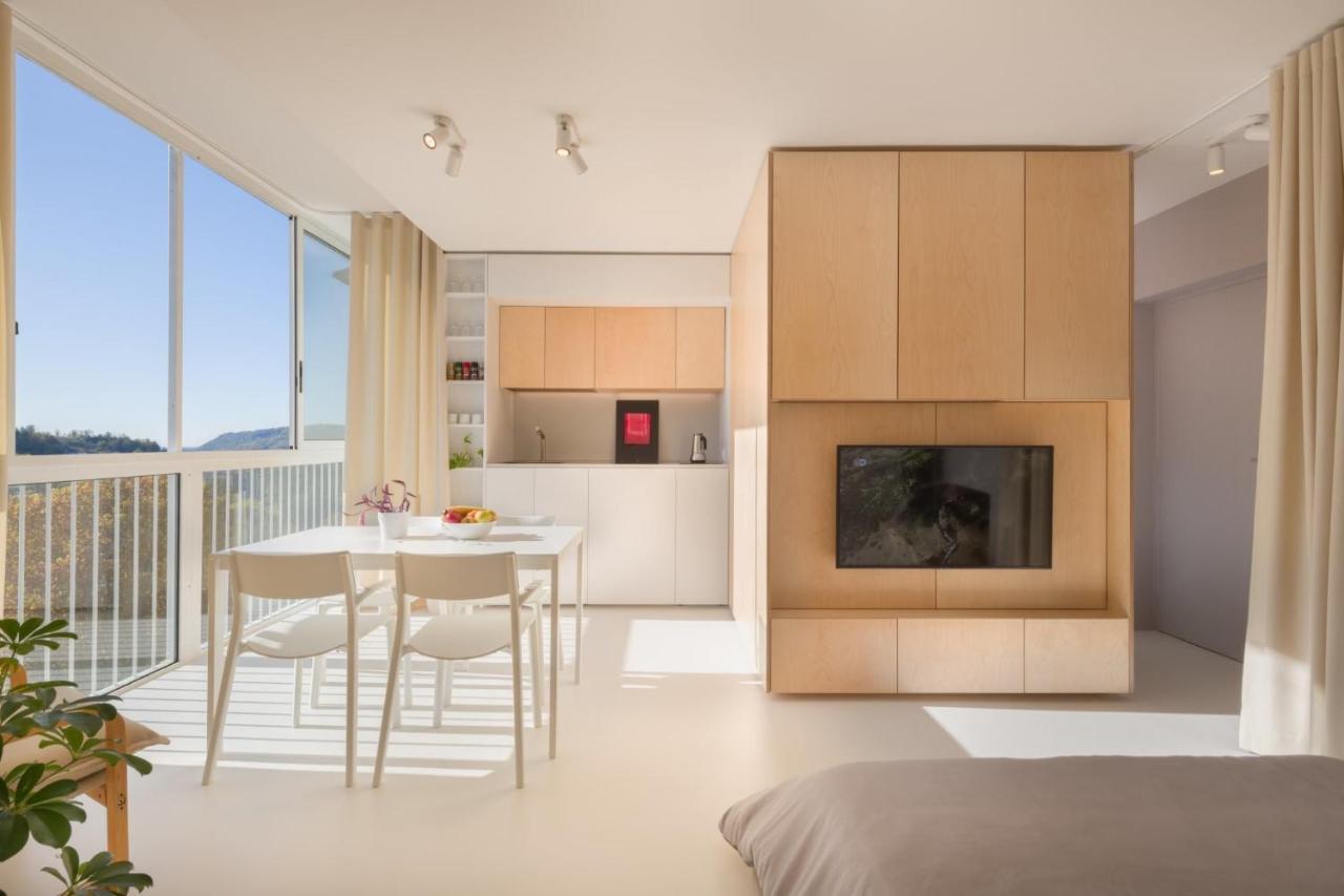 Elegant Studio Apartment With Panoramic View Nova Gorica Bagian luar foto
