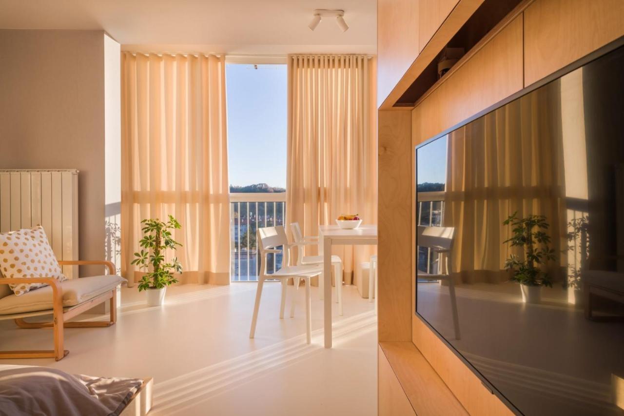 Elegant Studio Apartment With Panoramic View Nova Gorica Bagian luar foto